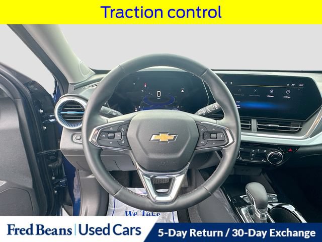 Used 2024 Chevrolet Trax LT w/ Driver Confidence Package FWD image 14