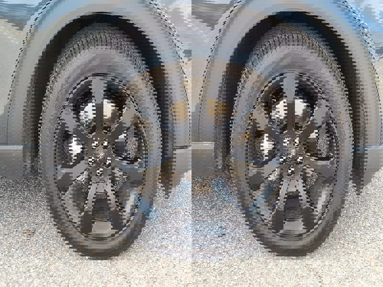 Certified 2024 Ford Explorer ST-Line w/ Class IV Trailer Tow Package image 10