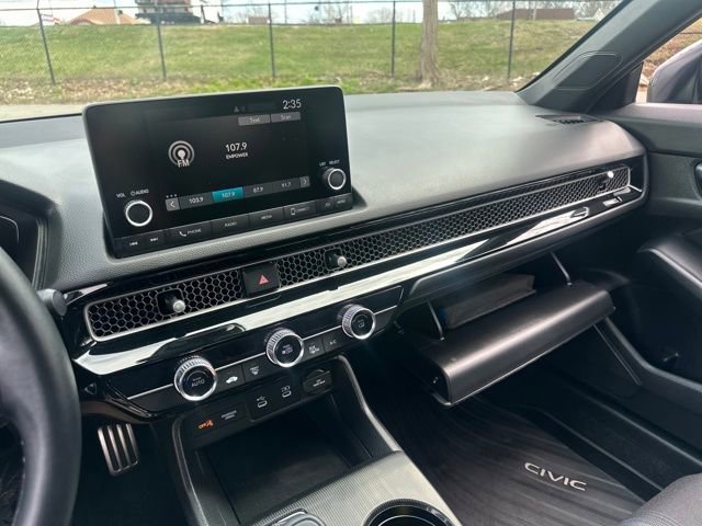 Used 2025 Honda Civic Sport image 34
