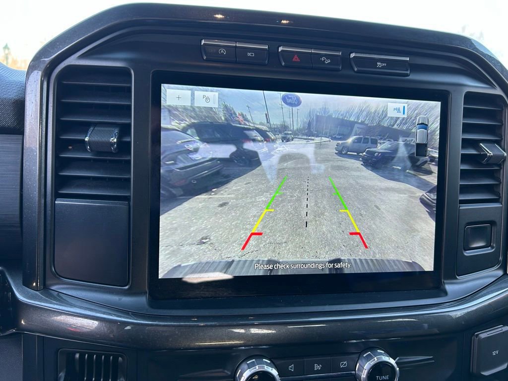 Certified 2022 Ford F150 XLT w/ Equipment Group 302A High image 31