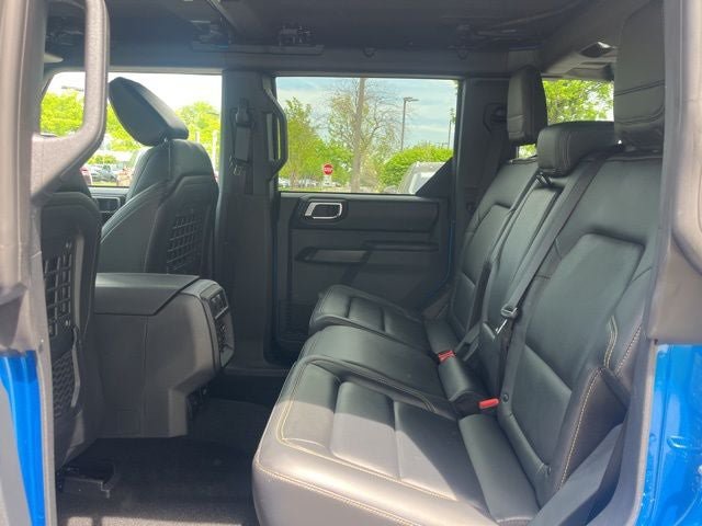 Certified 2025 Ford Bronco Badlands w/ Sasquatch Package AWD/4WD image 13
