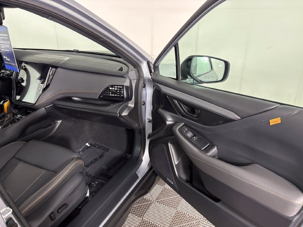 Used 2025 Subaru Outback Wilderness AWD/4WD image 36