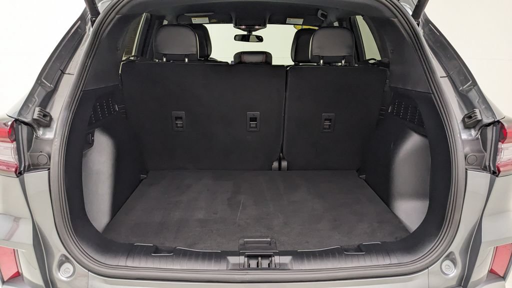Certified 2024 Ford Escape ST-Line w/ Tech Pack #1 AWD/4WD image 7