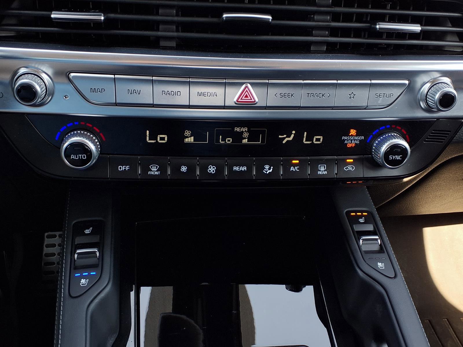 Used 2022 Kia Telluride SX image 17