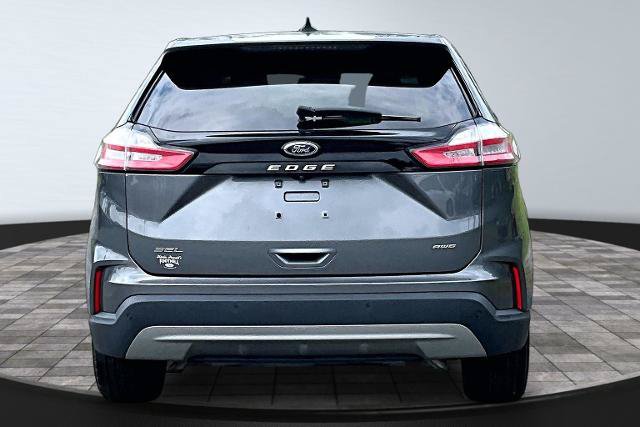 Certified 2023 Ford Edge SEL w/ Convenience Package AWD/4WD image 4