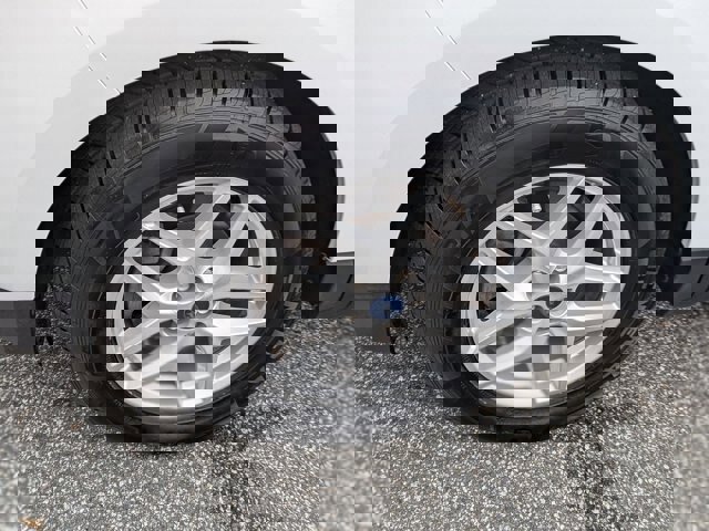 Certified 2022 Ford Edge SEL image 11