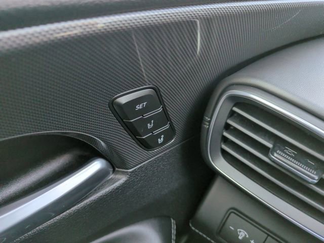 Used 2022 Hyundai Santa Fe Limited image 28