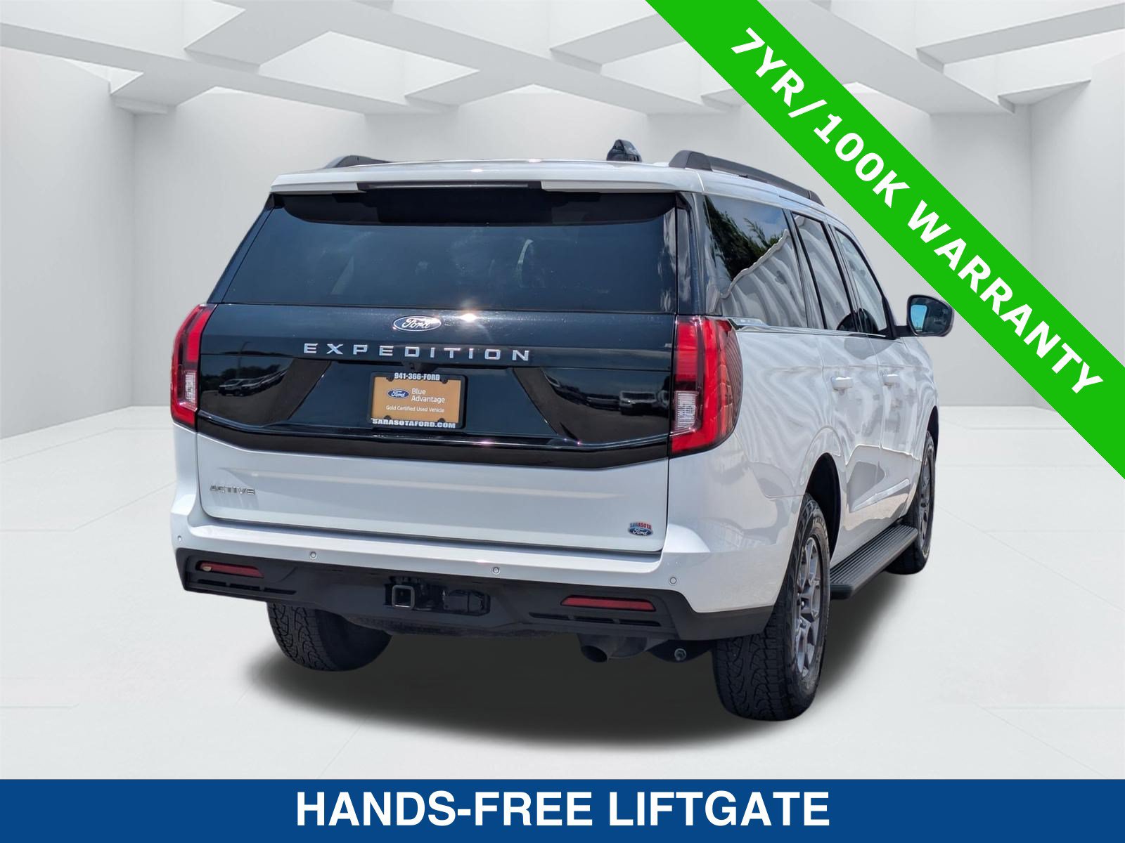 Certified 2025 Ford Expedition Active RWD image 5