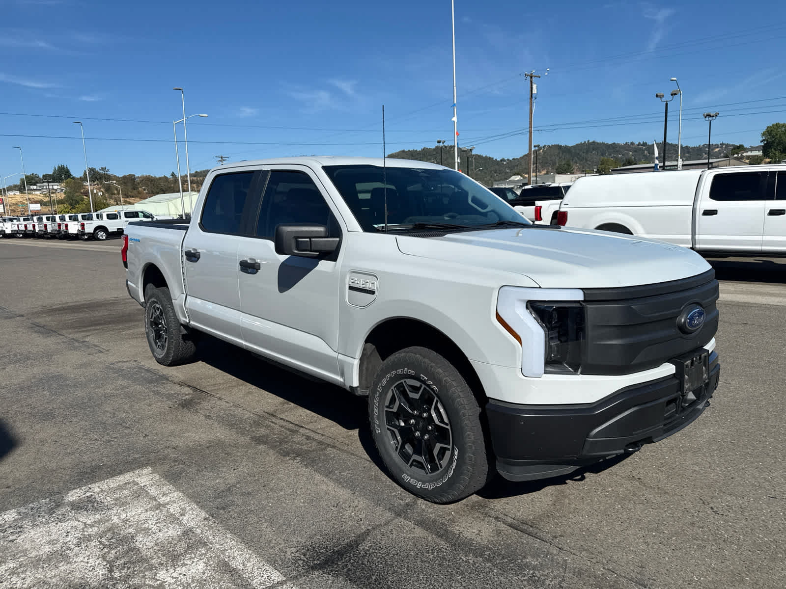Certified 2023 Ford F150 Lightning Pro AWD/4WD image 7