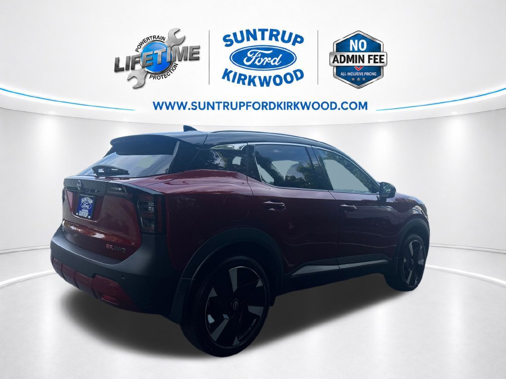 Used 2025 Nissan Kicks SR w/ SR Premium Package AWD/4WD image 6