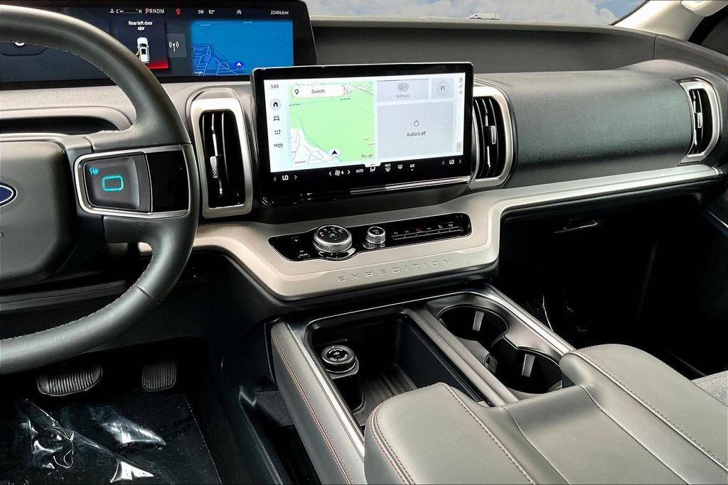 Certified 2025 Ford Expedition Active RWD image 11