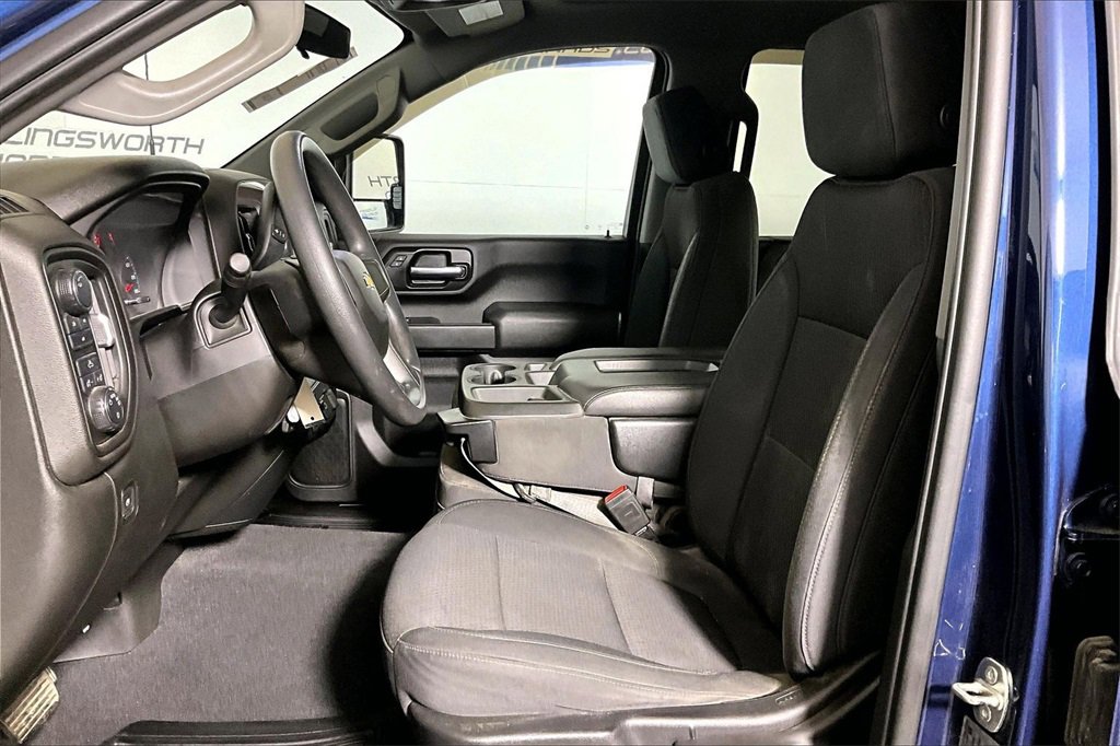 Used 2020 Chevrolet Silverado 3500 W/T w/ Gooseneck/5TH Wheel Package image 19