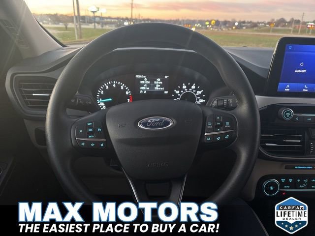 Certified 2020 Ford Escape SE image 16