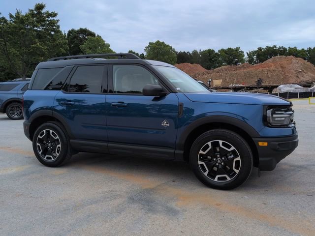 Certified 2023 Ford Bronco Sport Outer Banks AWD/4WD image 2