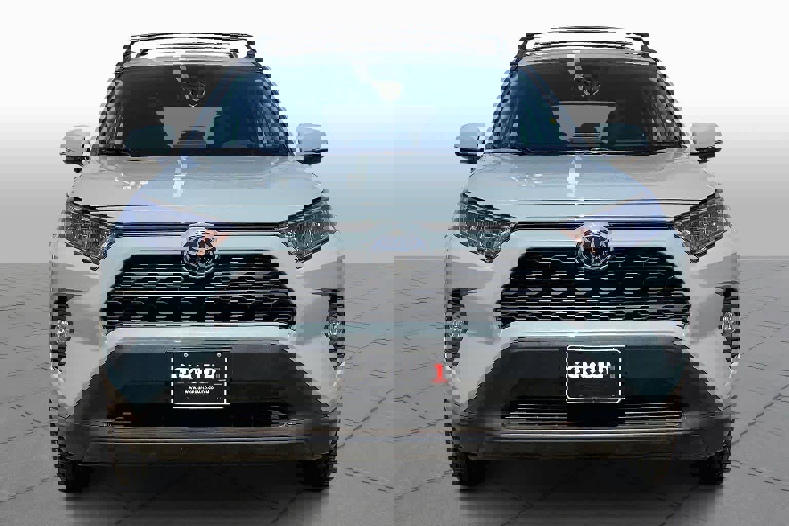 Used 2021 Toyota RAV4 XLE w/ Convenience Package image 6