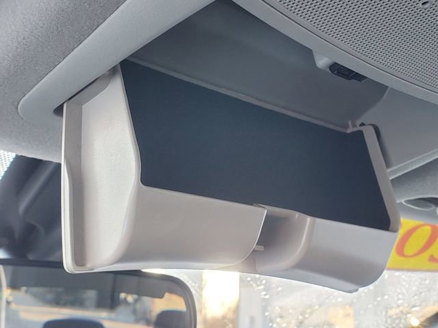 Used 2025 Nissan Leaf S image 20