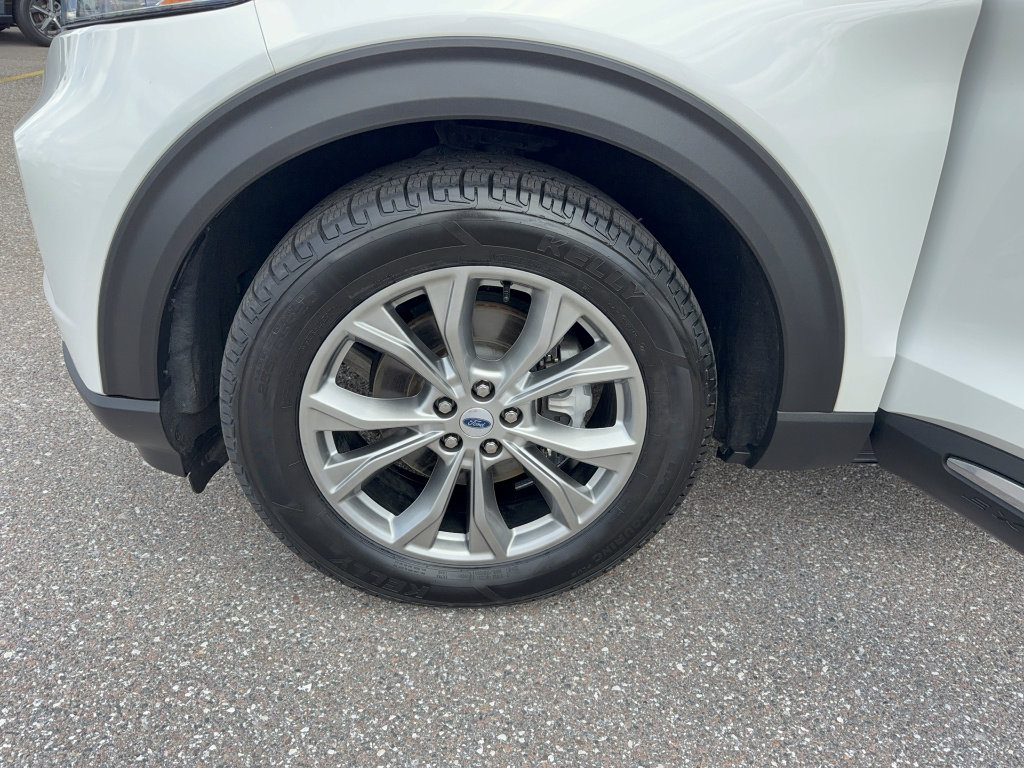 Certified 2023 Ford Explorer Limited w/ Limited Technology Package RWD image 37