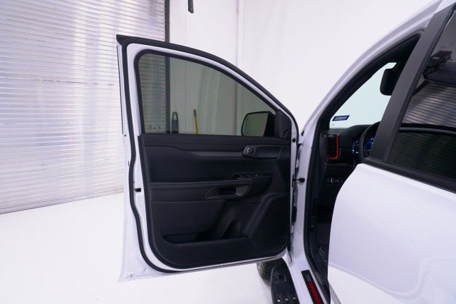 Certified 2025 Ford Ranger Raptor AWD/4WD image 12