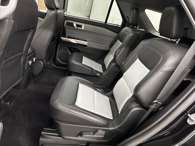 Certified 2023 Ford Explorer XLT w/ Equipment Group 202A image 16