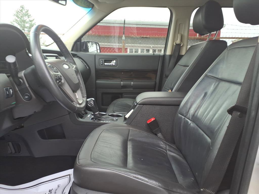 Certified 2018 Ford Flex SEL w/ Equipment Group 202A image 16