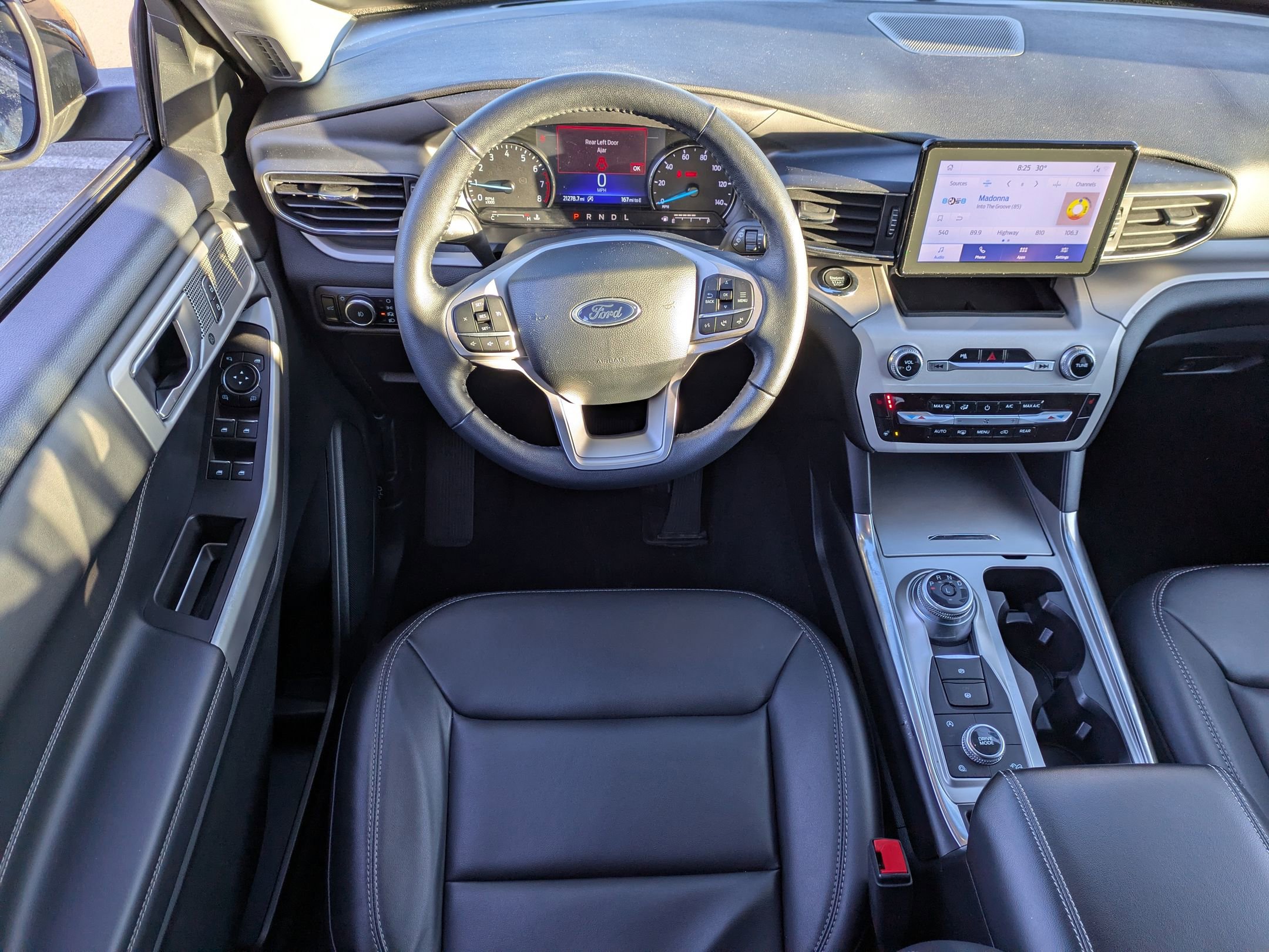 Certified 2023 Ford Explorer XLT w/ Equipment Group 202A image 32