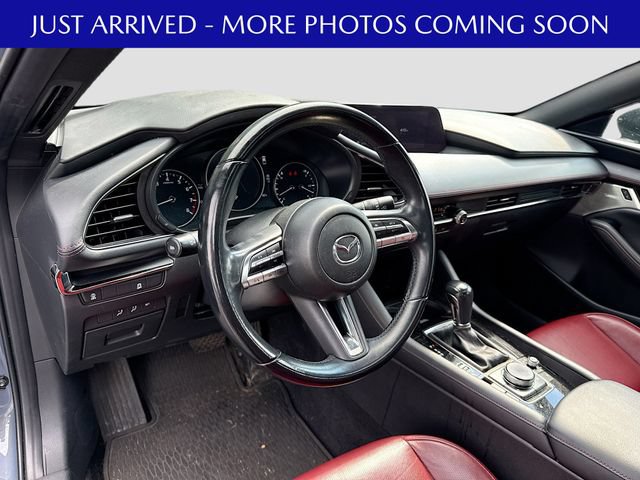 Used 2023 MAZDA MAZDA3 s FWD image 11