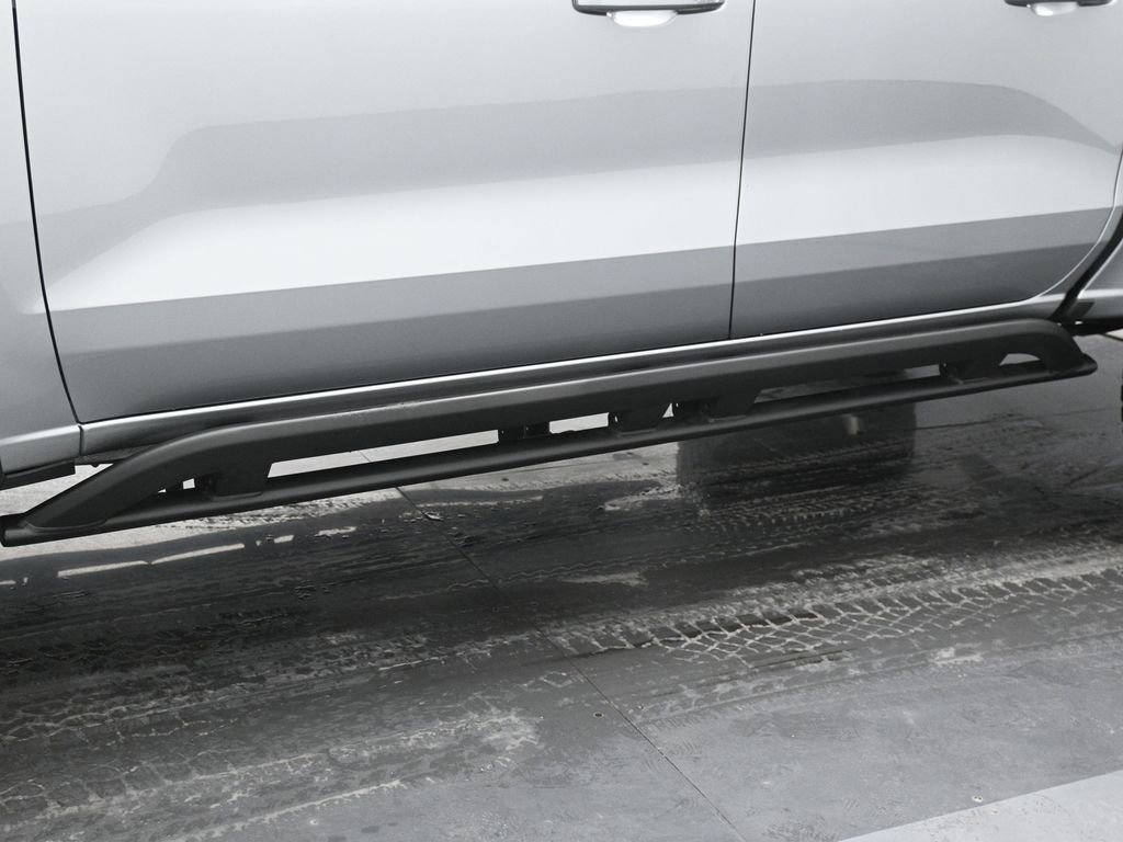 Used 2024 Chevrolet Colorado ZR2 w/ Technology Package image 24