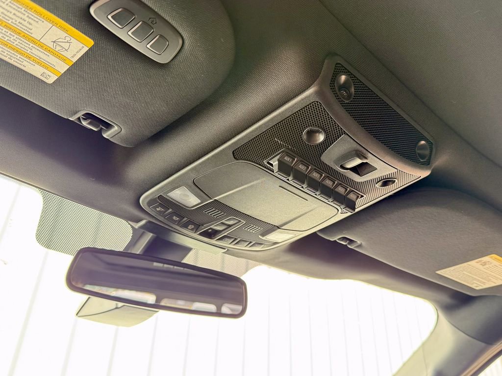 Certified 2018 Ford F150 Raptor w/ Equipment Group 802A Luxury image 32