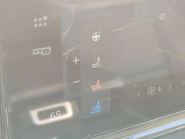 Certified 2025 Ford Expedition Platinum image 25