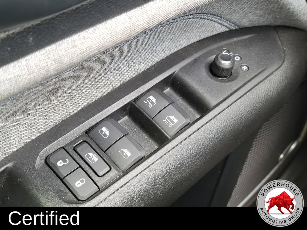 Used 2022 Jeep Compass Latitude w/ Sun and Sound Group image 28