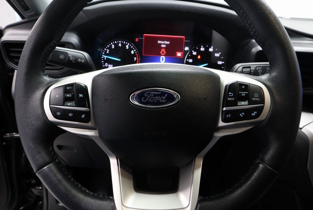 Certified 2021 Ford Explorer XLT image 30