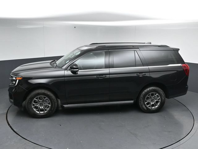 Certified 2026 Ford Expedition Active AWD/4WD image 46