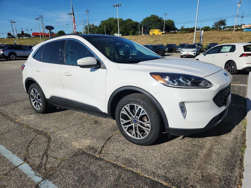 Certified 2022 Ford Escape SEL w/ Technology Package image 1