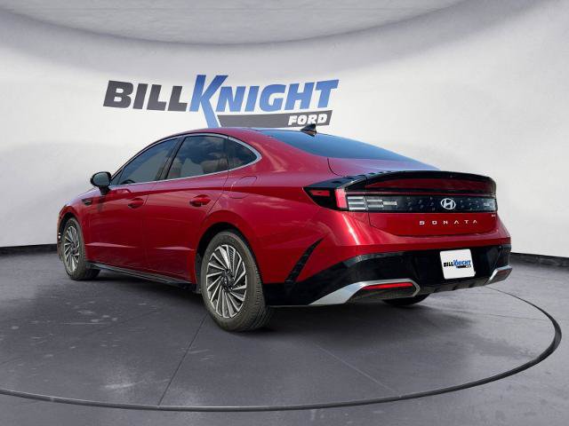 Used 2025 Hyundai Sonata SEL FWD image 3