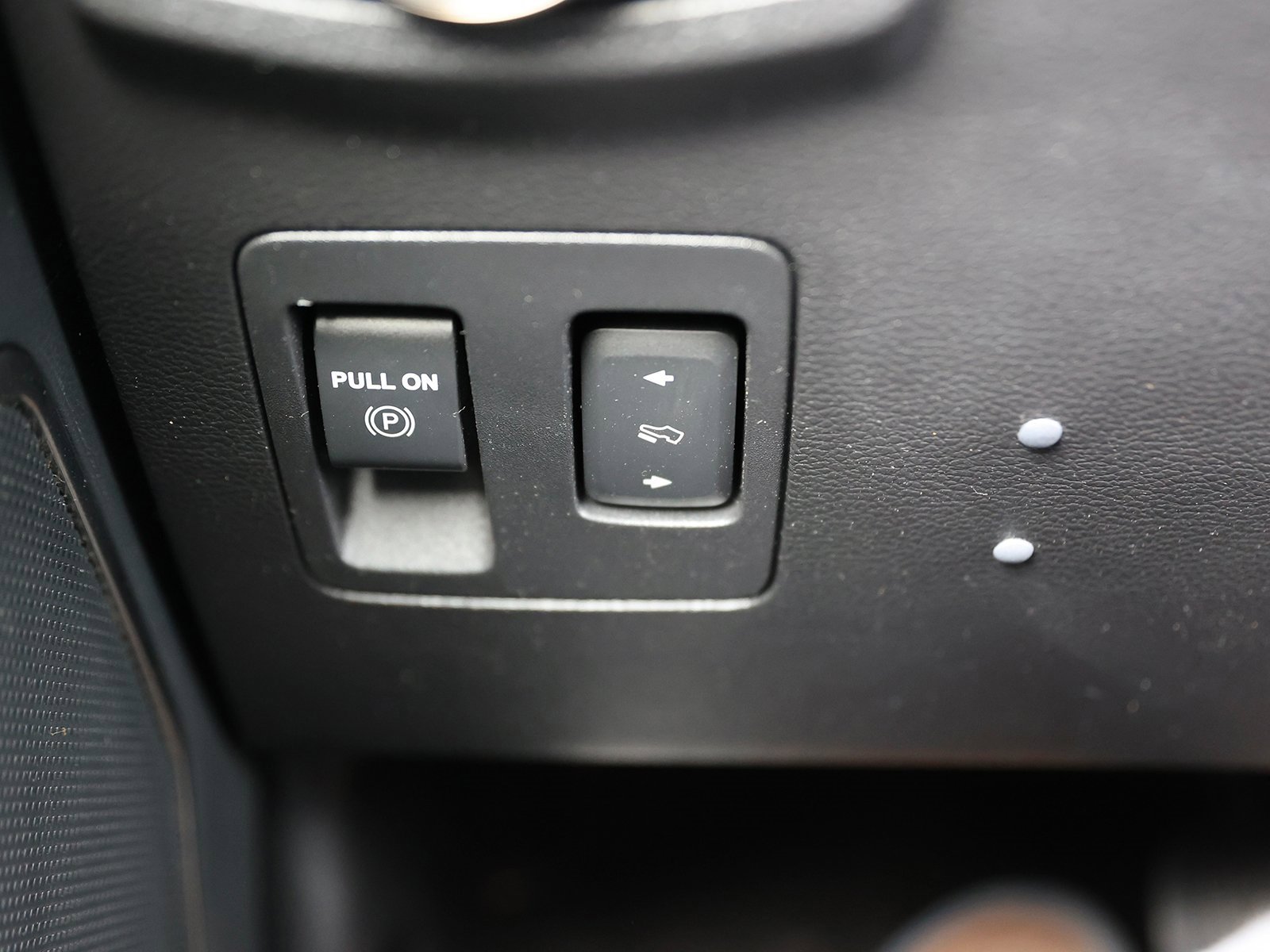 Certified 2020 Ford F150 Raptor w/ Equipment Group 802A Luxury image 44