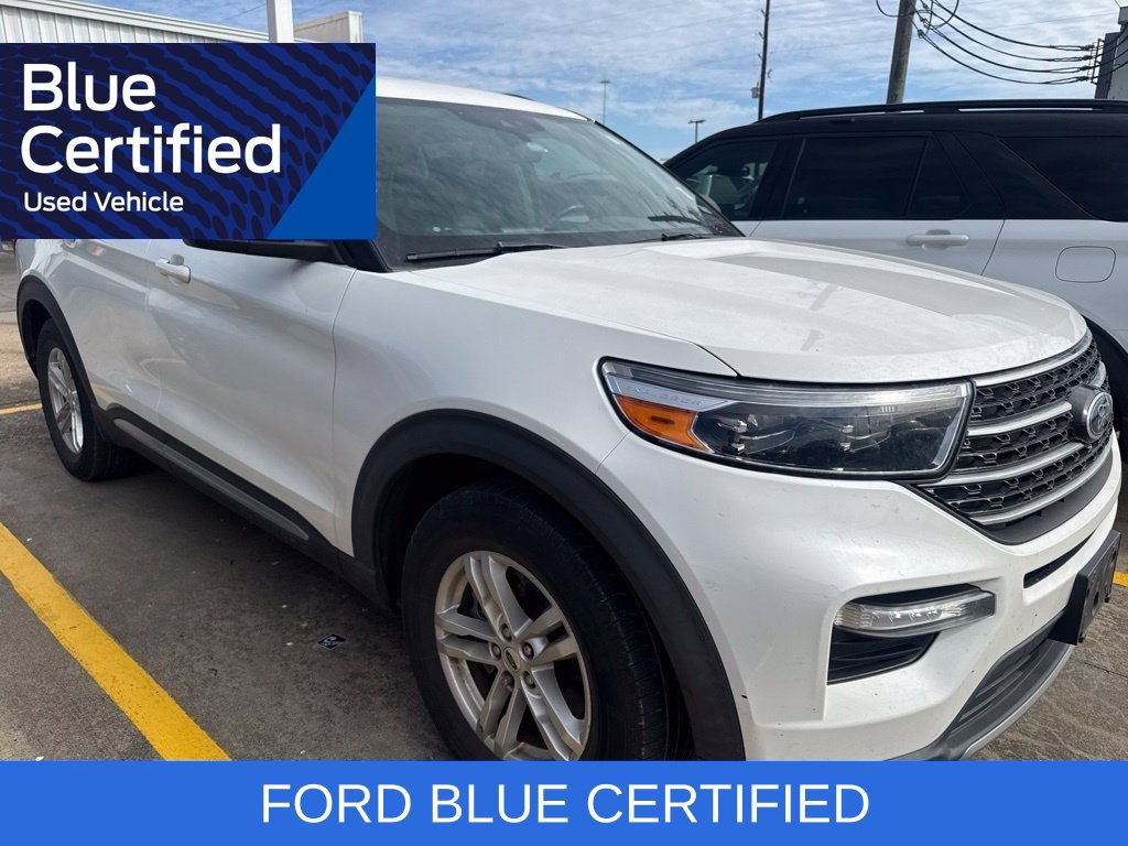 Certified 2020 Ford Explorer XLT w/ Equipment Group 202A RWD image 3