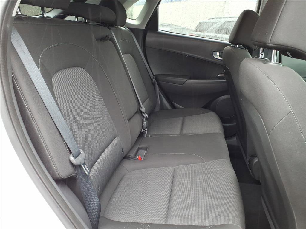 Used 2023 Hyundai Kona SEL w/ Convenience Package image 11