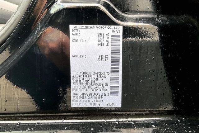 Used 2025 Nissan Altima 2.5 SV FWD image 35