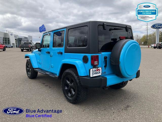 Used 2017 Jeep Wrangler Unlimited Sahara w/ Connectivity Group AWD/4WD image 22
