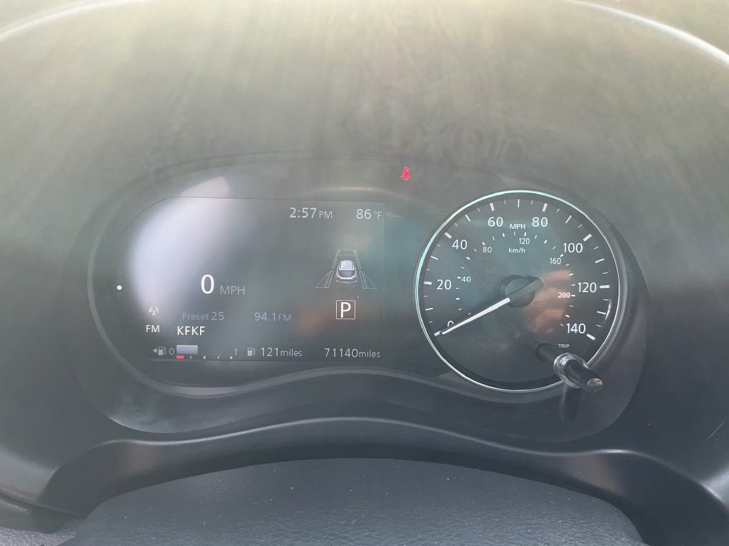 Used 2023 Nissan Kicks SR w/ SR Premium Package FWD image 21