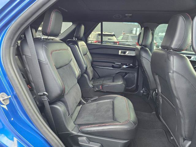 Certified 2023 Ford Explorer ST-Line AWD/4WD image 16