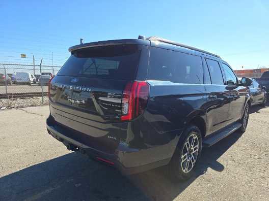 Certified 2025 Ford Expedition Max Active image 2