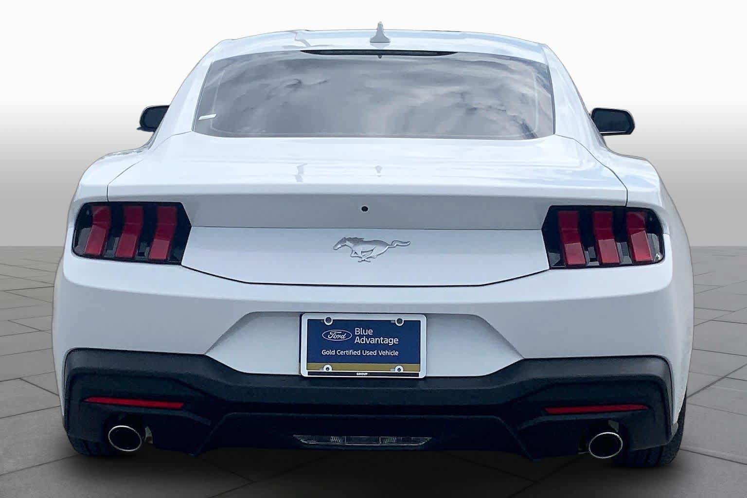 Certified 2025 Ford Mustang Coupe RWD image 5