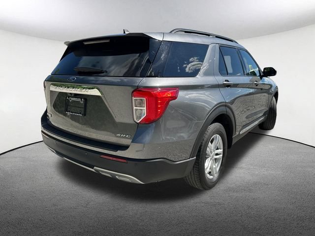 Certified 2023 Ford Explorer XLT w/ Equipment Group 202A AWD/4WD image 17