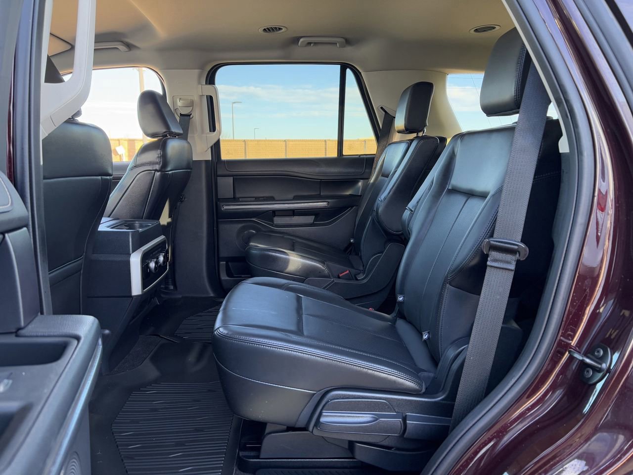 Certified 2023 Ford Expedition XLT image 27