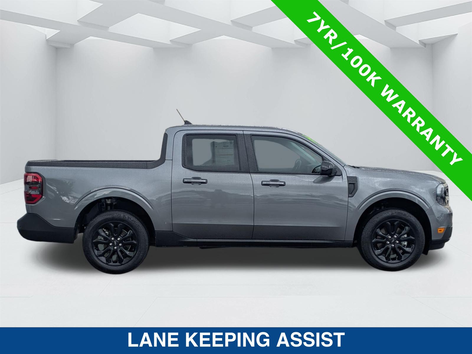 Certified 2024 Ford Maverick Lariat w/ Black Appearance Package AWD/4WD image 4