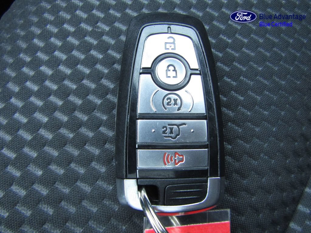 Certified 2023 Ford Escape ST-Line Elite AWD/4WD image 40