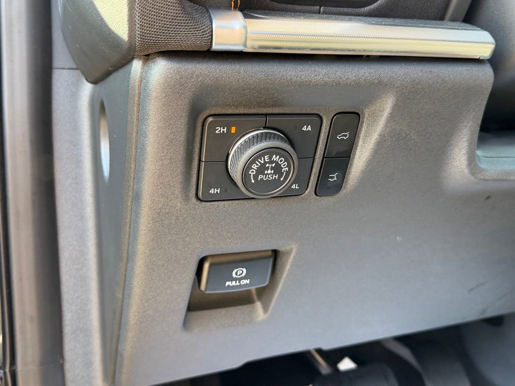 Certified 2025 Ford Expedition Tremor AWD/4WD image 30