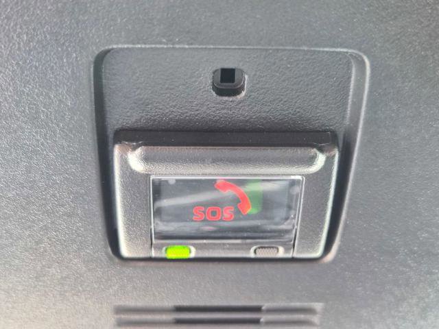 Used 2021 Toyota Camry XSE FWD image 15