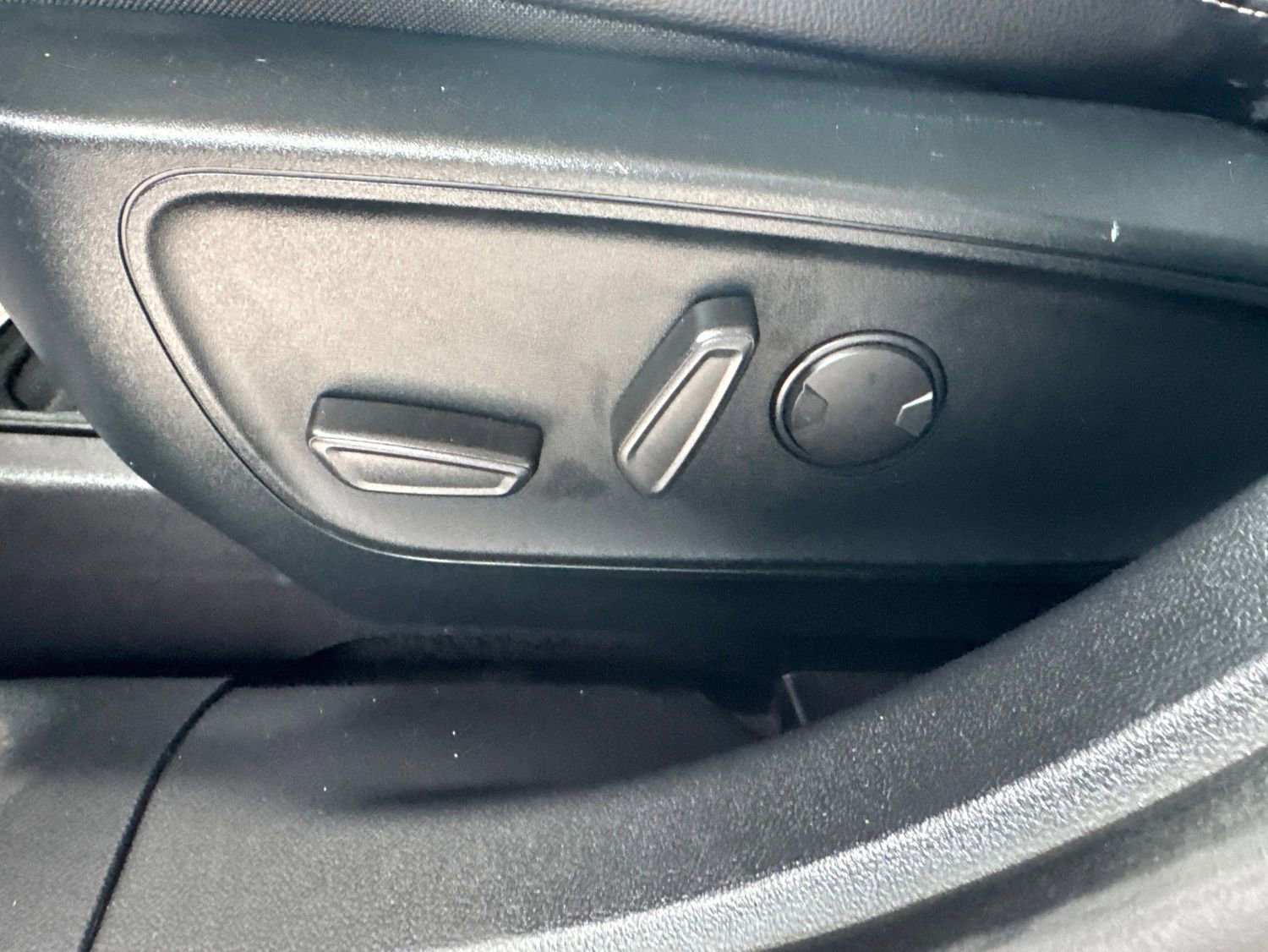 Certified 2020 Ford Escape SE Sport AWD/4WD image 26